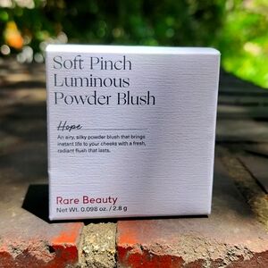 Rare Beauty Soft Pinch Luminous Powder Blush - Hope